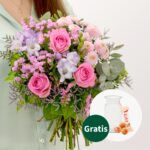 Produktbild von Blumenstrauß Zauberhaft mit Vase & Ferrero Giotto 3er nur 29,99€!