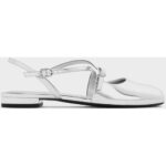 Bild von Charles & Keith – Slingback Flats in Metallic-Optik mit Schnalle und Crossover-Riemen Silber 38
