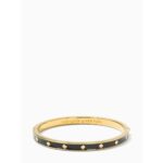 Bild von Kate Spade New York Spot The Spade Armreif Mit Scharnierverschluss Aus Emaille Black one size female
