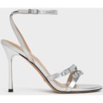 Bild von Charles & Keith – Jessy Stiletto-Sandalen, Leder in Metallic-Optik, Knöchelriemen, Schleifen Silber 40